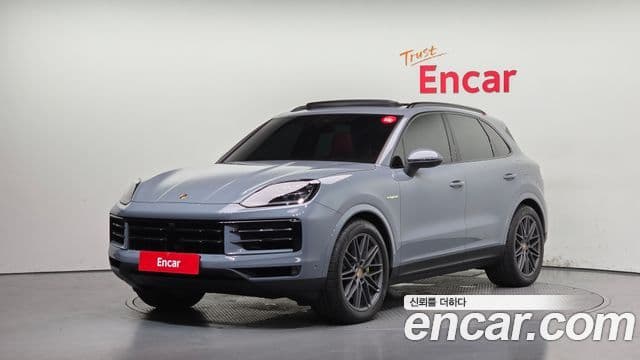 Porsche Cayenne 2025 — Photo 19/20
