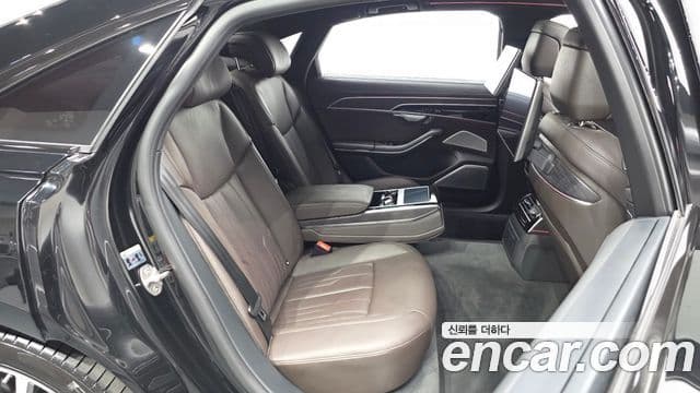 Audi A8 2023 — Photo 20/20