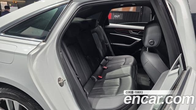 Audi A6 2023 — Şəkil 12/32