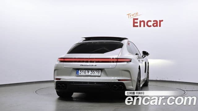 Porsche Panamera 2025 — Photo 20/20