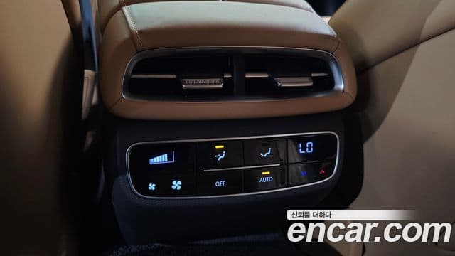 Genesis G80 2022 — Photo 21/34