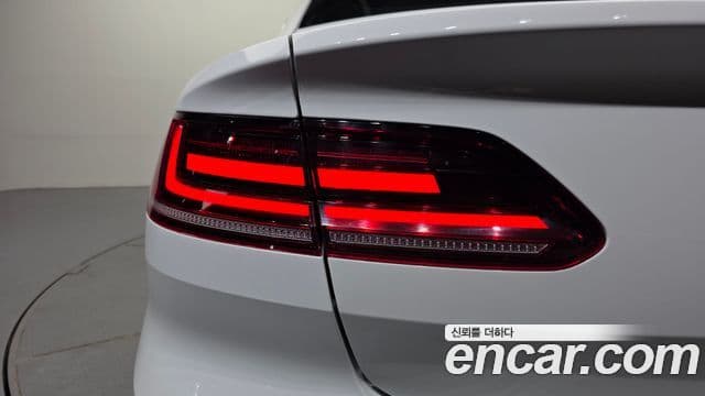 Volkswagen Arteon 2019 — Şəkil 6/32
