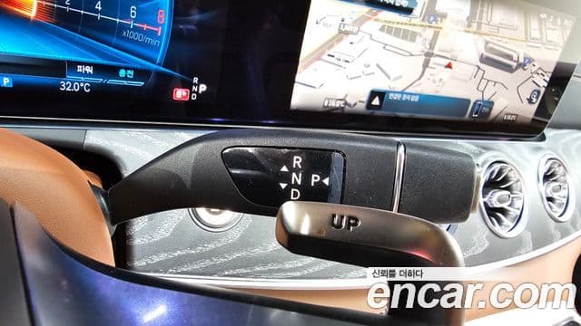 Mercedes-Benz AMG GT 2024 — Photo 12/31