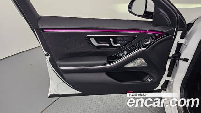 Mercedes-Benz S-Class, 2024