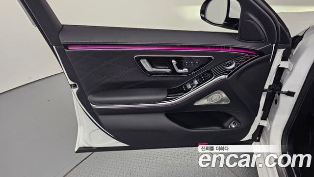 Mercedes-Benz S-Class 2024 — ფოტო 1/33