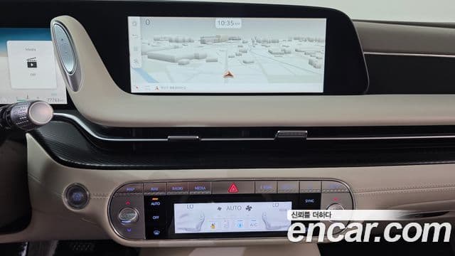 Genesis G90 2022 — Photo 37/39