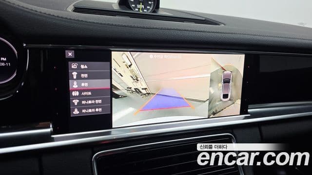 Porsche Panamera 2021 — Photo 11/20