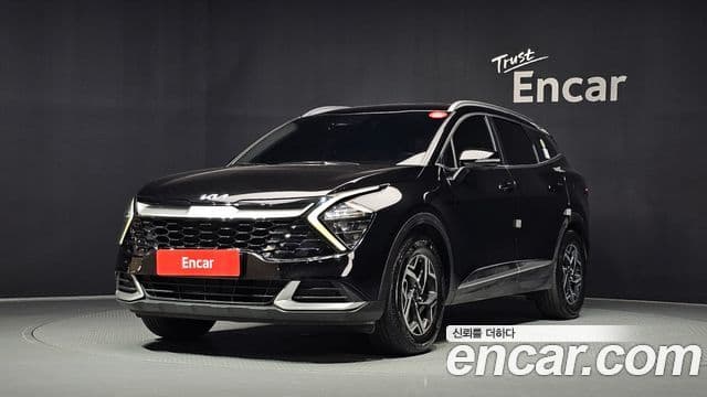 Kia Sportage 2021 — Фото 1/20