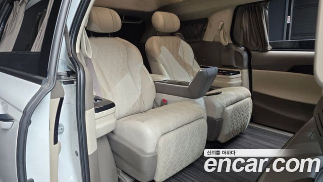 Kia Carnival 2024 — Şəkil 5/39