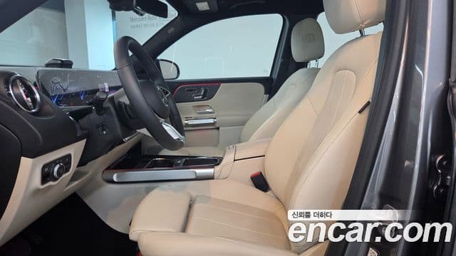 Mercedes-Benz EQB 2026 — ფოტო 13/20