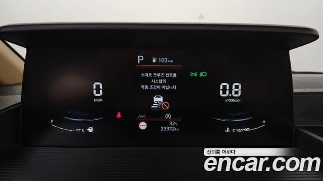 Hyundai Staria 2023 — Фото 8/20