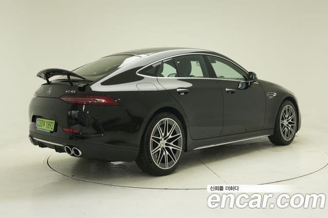 Mercedes-Benz AMG GT 2025 — Photo 13/20