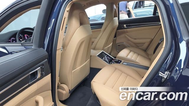 Porsche Panamera 2023 — ფოტო 5/37