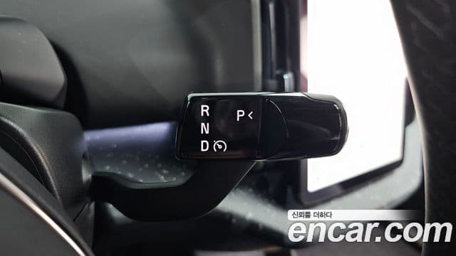 Volvo EX30 2025 — ფოტო 19/32