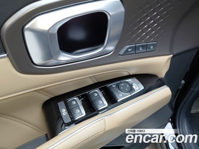 Kia Sorento 2023 — Şəkil 17/30