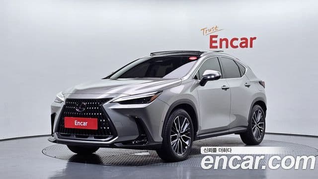 Lexus NX350h 2025 — Photo 2/34