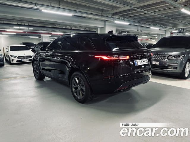 Land Rover Range Rover Velar 2025 — Фото 1/20