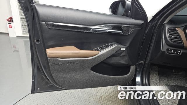 Kia Seltos 2021 — ფოტო 37/37