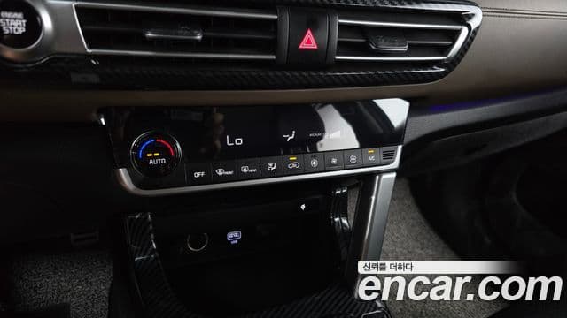 Kia Seltos 2021 — ფოტო 22/37
