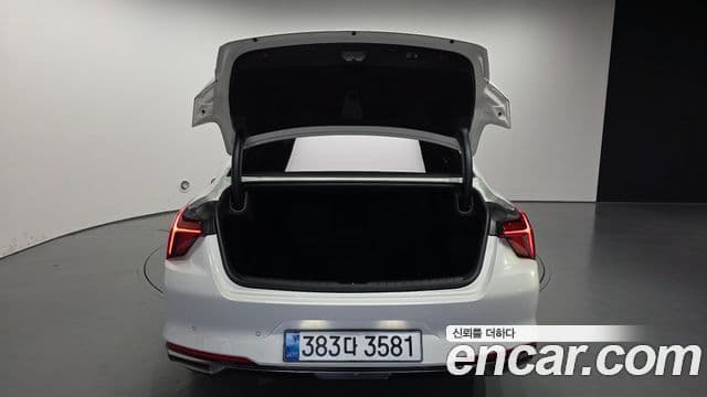 Kia K8 2023 — Photo 22/39