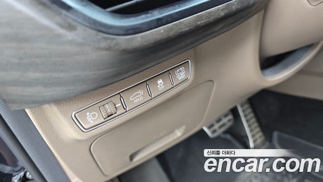 Kia K8 2021 — Şəkil 2/41