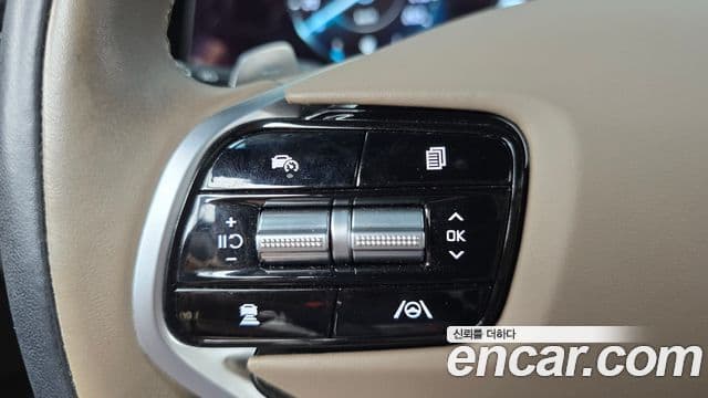 Kia K8 2021 — Şəkil 7/41