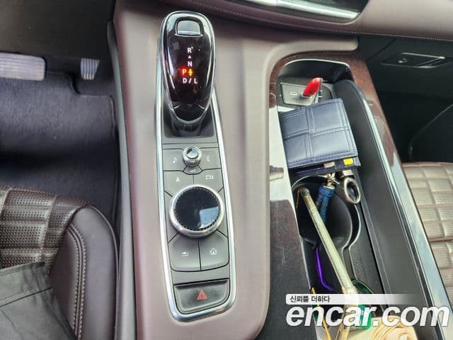 Cadillac Escalade 2023 — Photo 13/15