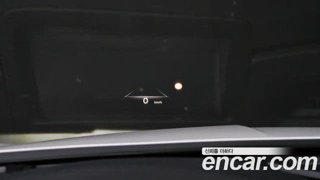 Genesis Electrified G80 2022 — Şəkil 17/20