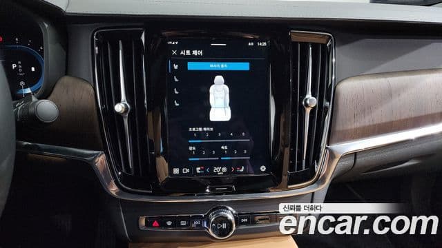 Volvo S90 2024 — ფოტო 17/20