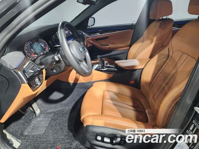 BMW 5 Series 2020 — Şəkil 11/20