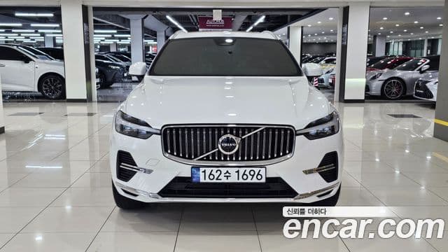 Volvo XC60 2024 — Şəkil 2/20