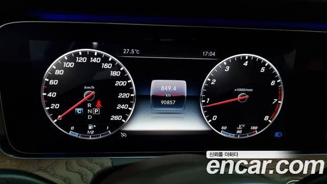 Mercedes-Benz E-Class 2019 — Şəkil 6/20