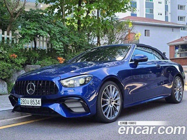 Mercedes-Benz E-Class 2021 — Photo 2/20