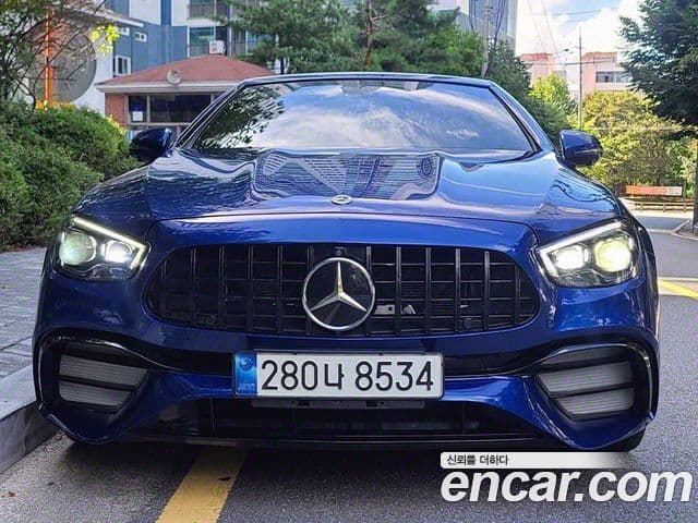 Mercedes-Benz E-Class 2021 — Photo 12/20