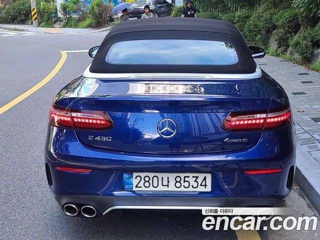 Mercedes-Benz E-Class 2021 — Photo 20/20