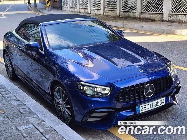 Mercedes-Benz E-Class 2021 — Photo 19/20