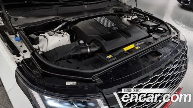 Land Rover Range Rover 2018 — ფოტო 5/20