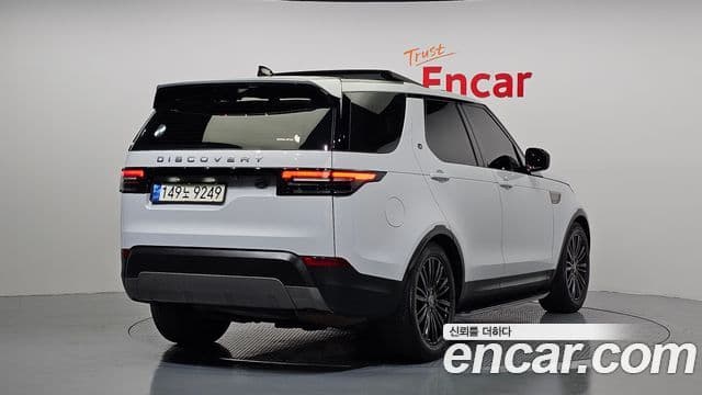 Land Rover Discovery 5 2018 — Photo 20/20