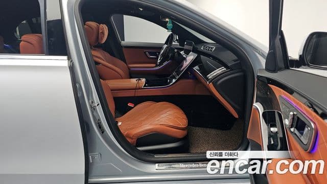 Mercedes-Benz S-Class 2021 — Фото 10/20