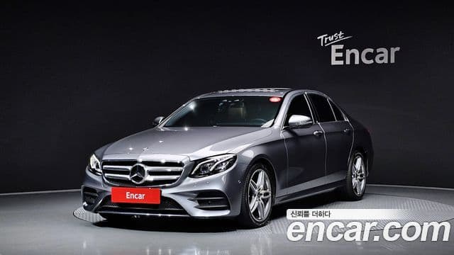 Mercedes-Benz E-Class 2019 — Şəkil 1/20