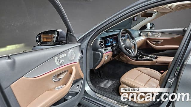 Mercedes-Benz E-Class 2019 — Şəkil 11/20