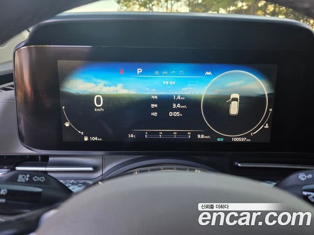 Kia Carnival 2021 — фото 6 из 19
