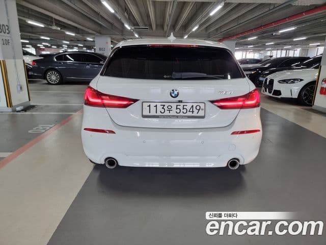 BMW 1 Series 2020 — фото 6 из 18