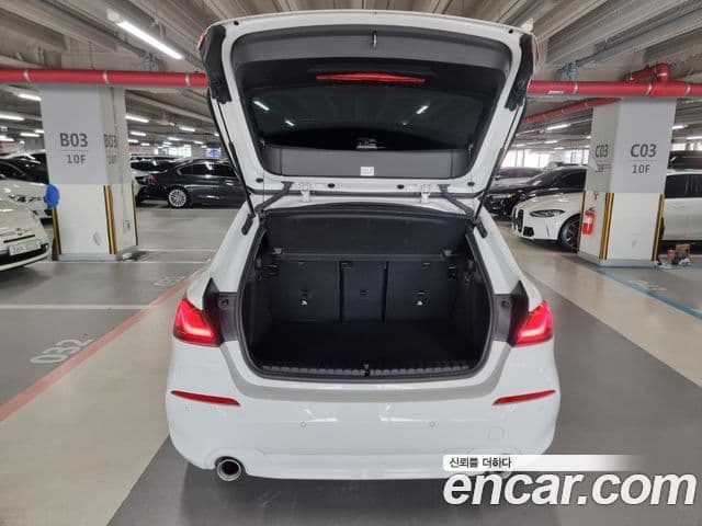 BMW 1 Series 2020 — ფოტო 9/18