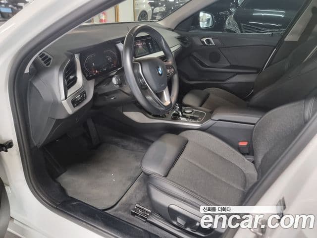 BMW 1 Series 2020 — ფოტო 12/18
