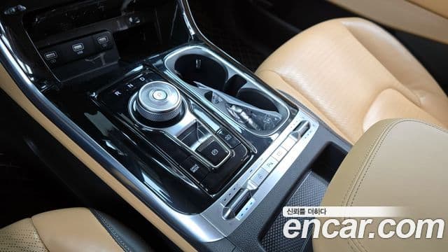 Kia Carnival 2020 — Şəkil 12/20