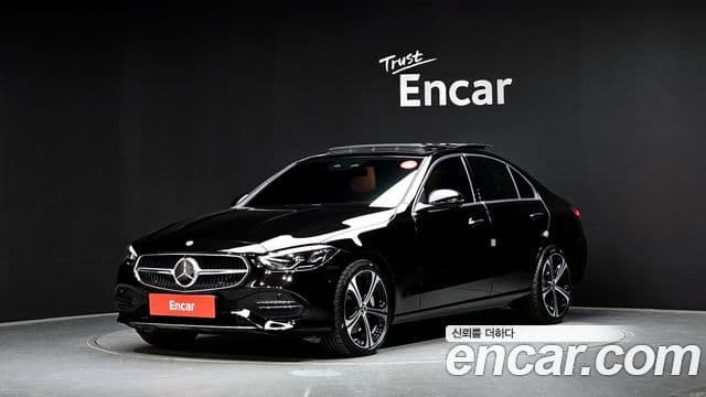 Mercedes-Benz C-Class 2023 — ფოტო 1/20