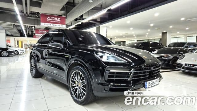 Porsche Cayenne, 2023