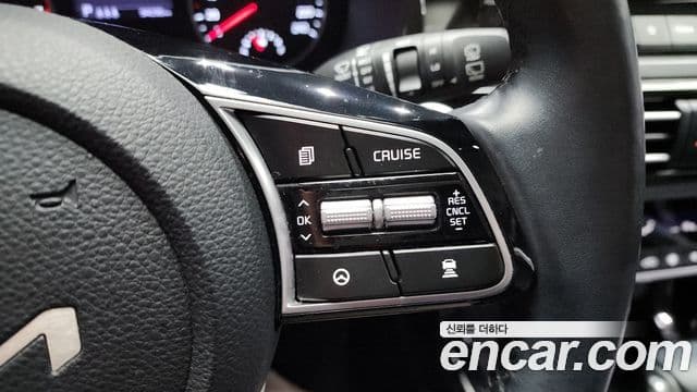 Kia Seltos 2021 — Şəkil 18/20