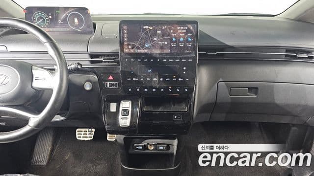 Hyundai Staria 2021 — фото 14 из 20